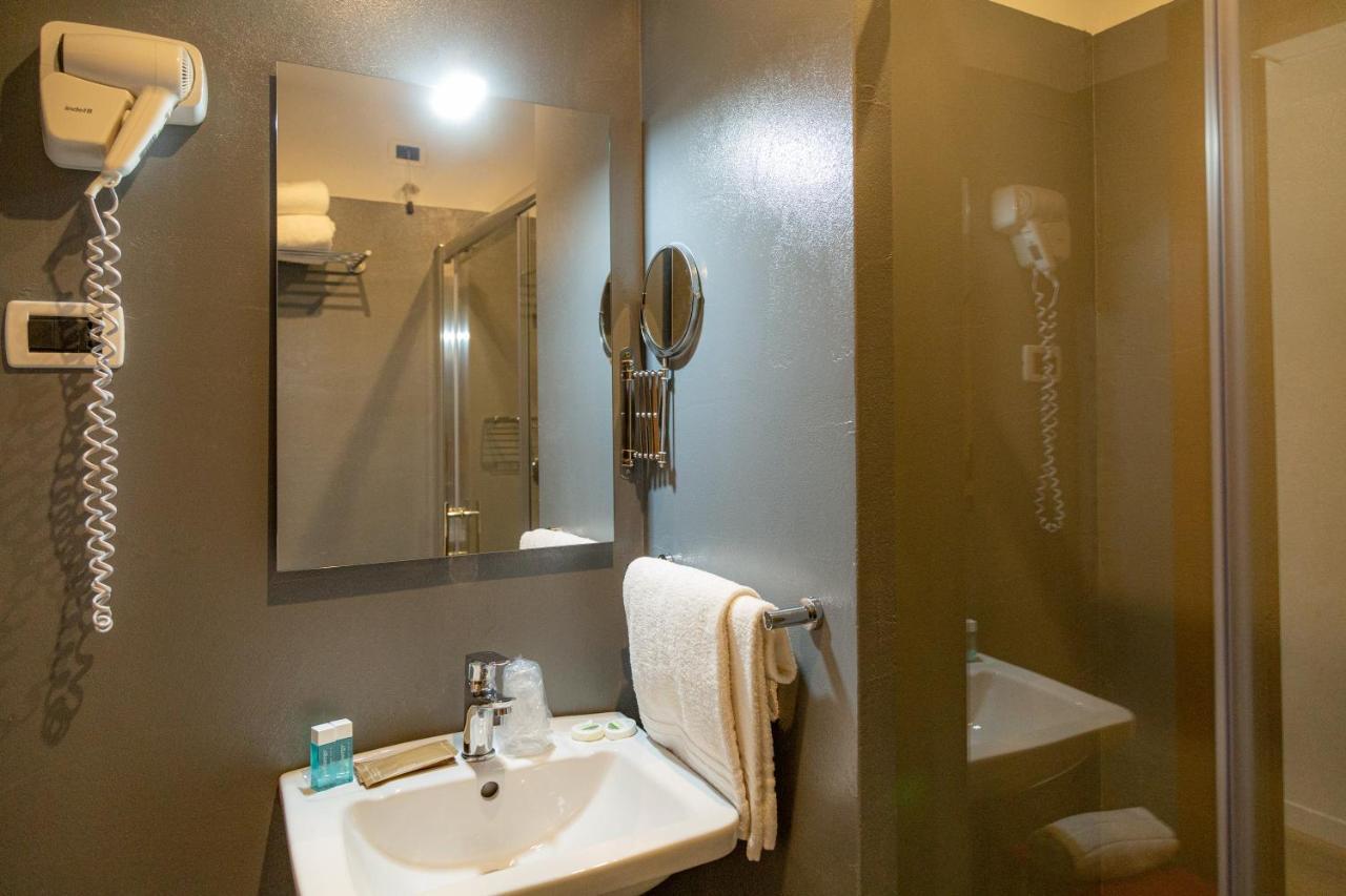 Wave Hotel Acireale Ngoại thất bức ảnh