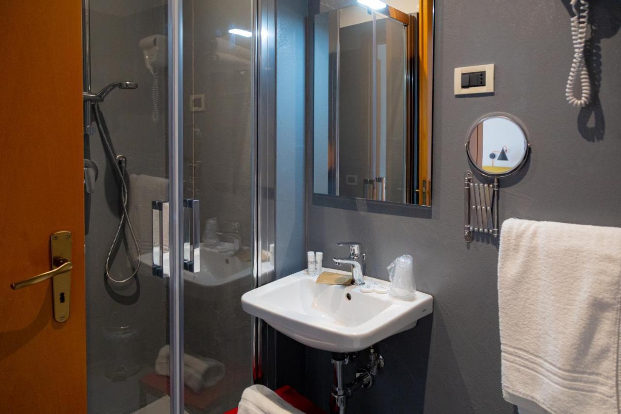 Wave Hotel Acireale Ngoại thất bức ảnh