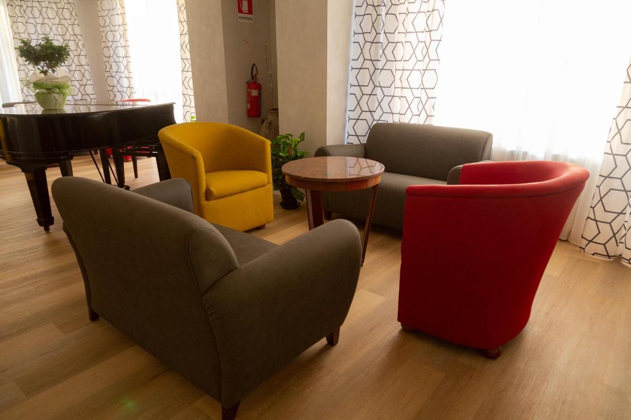Wave Hotel Acireale Ngoại thất bức ảnh