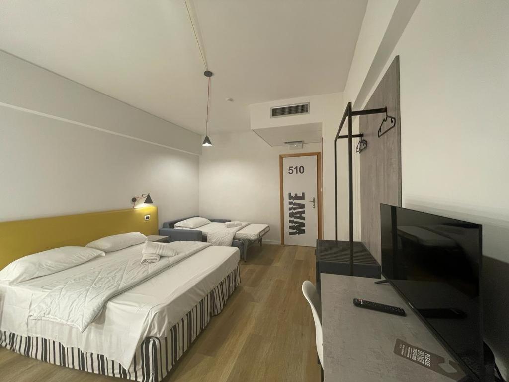 Wave Hotel Acireale Ngoại thất bức ảnh